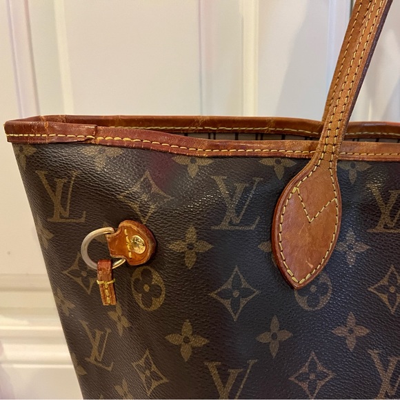 π«SOLDπ« Authentic Louis Vuitton Neverfull MM - Picture 6 of 16